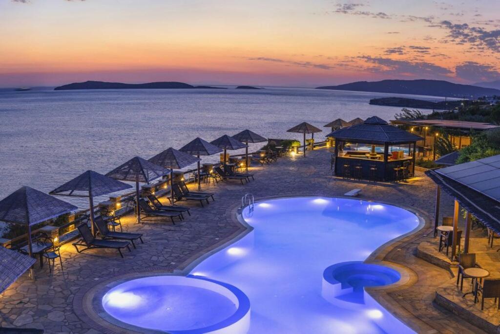Blue Bay Resort Village Batsi Exterior foto